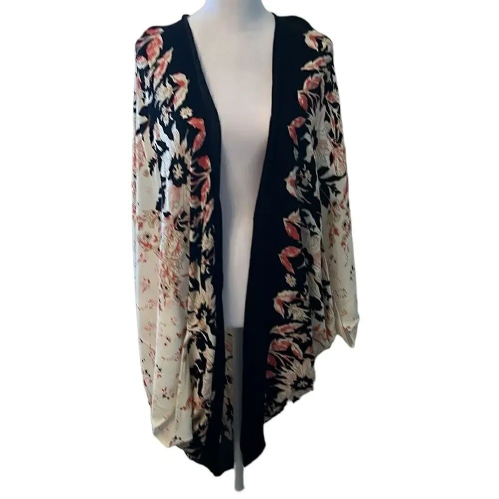 Roffe accessories orange/cream/black flowy kimono great colors print & drape EUC